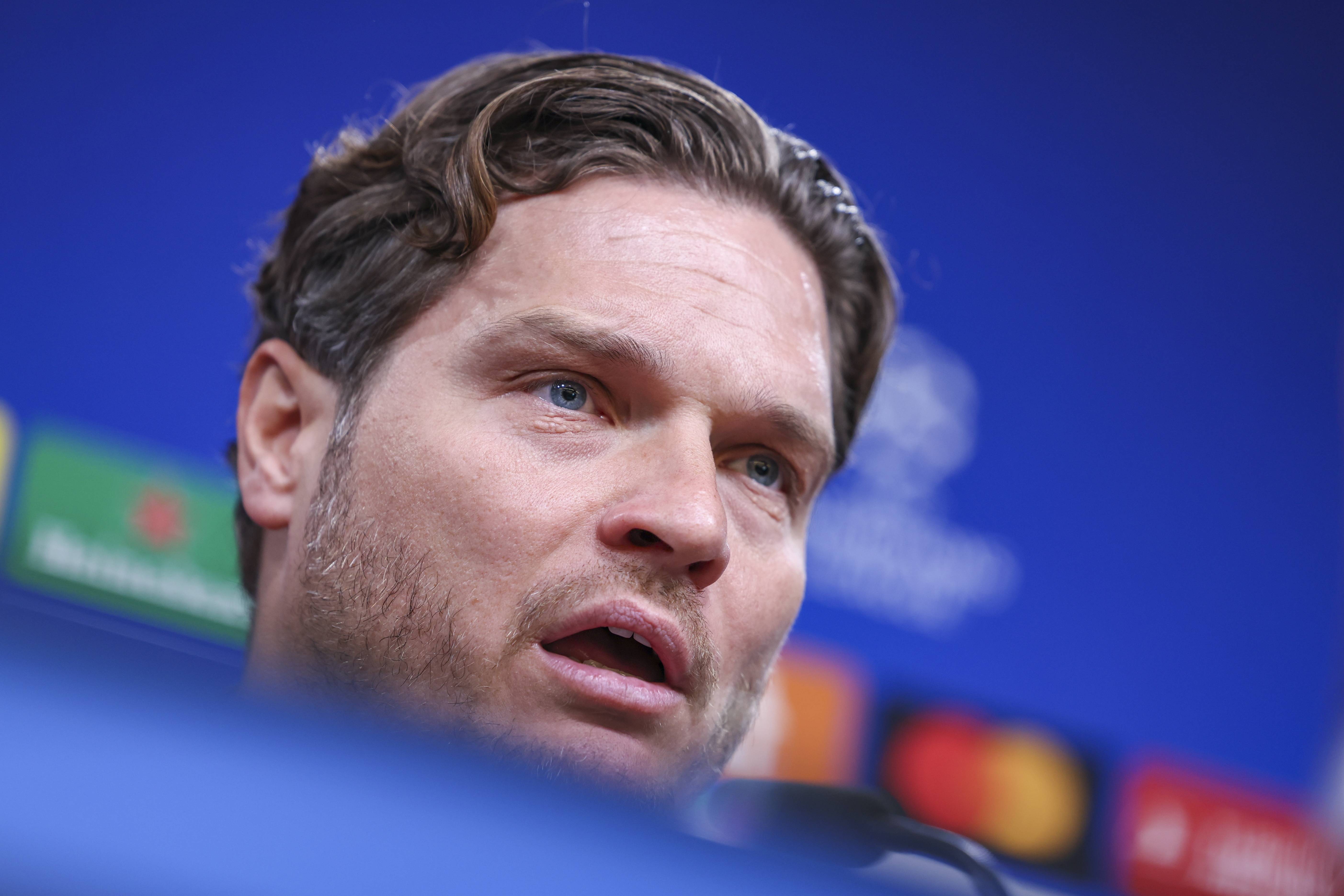 爱游戏app-多特蒙德遭遇困境，主帅寻求解决方案迎接挑战的简单介绍