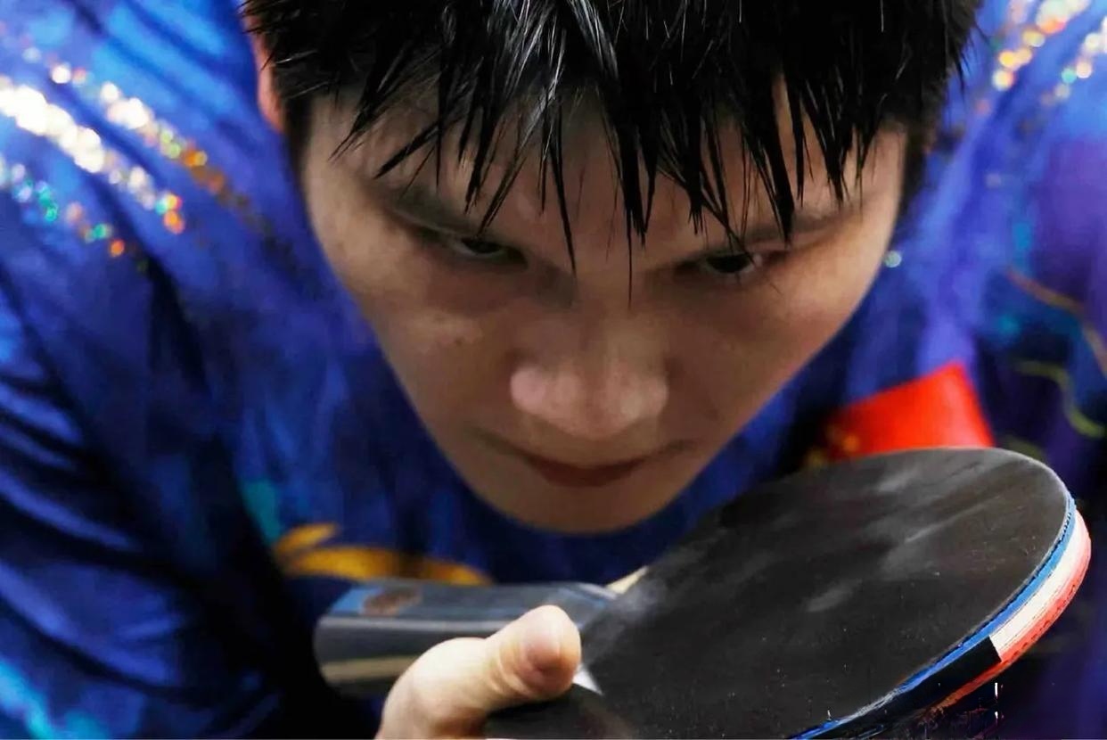 对手全力反扑，但某队坚韧不拔守住胜局的简单介绍