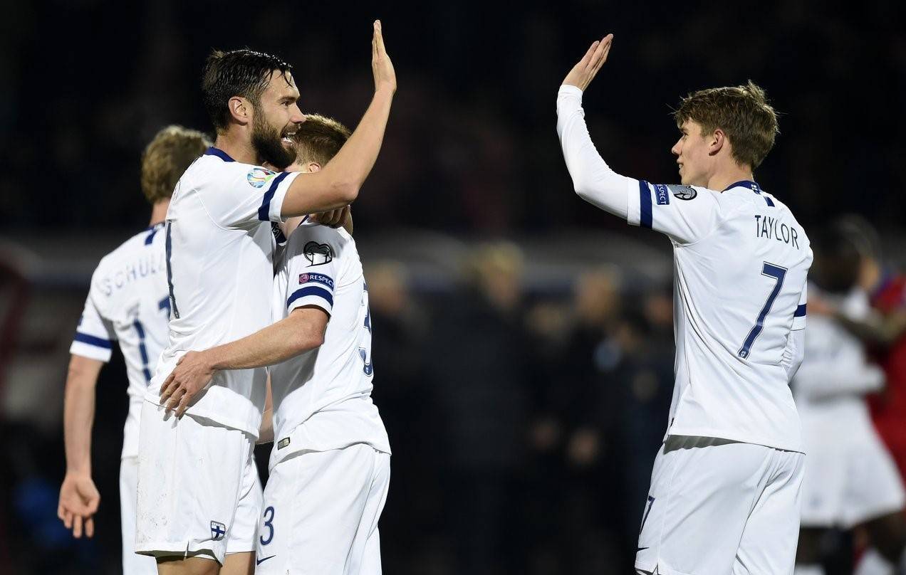 爱游戏在线登录-荷兰队表现出色，顺利晋级欧锦赛半决赛的简单介绍