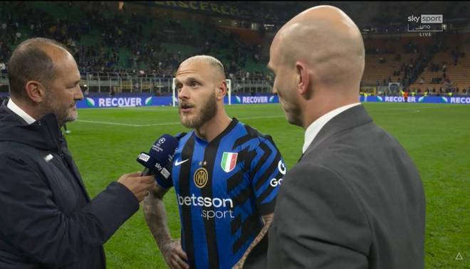 关于落后一球，球队领袖打进制胜球的信息