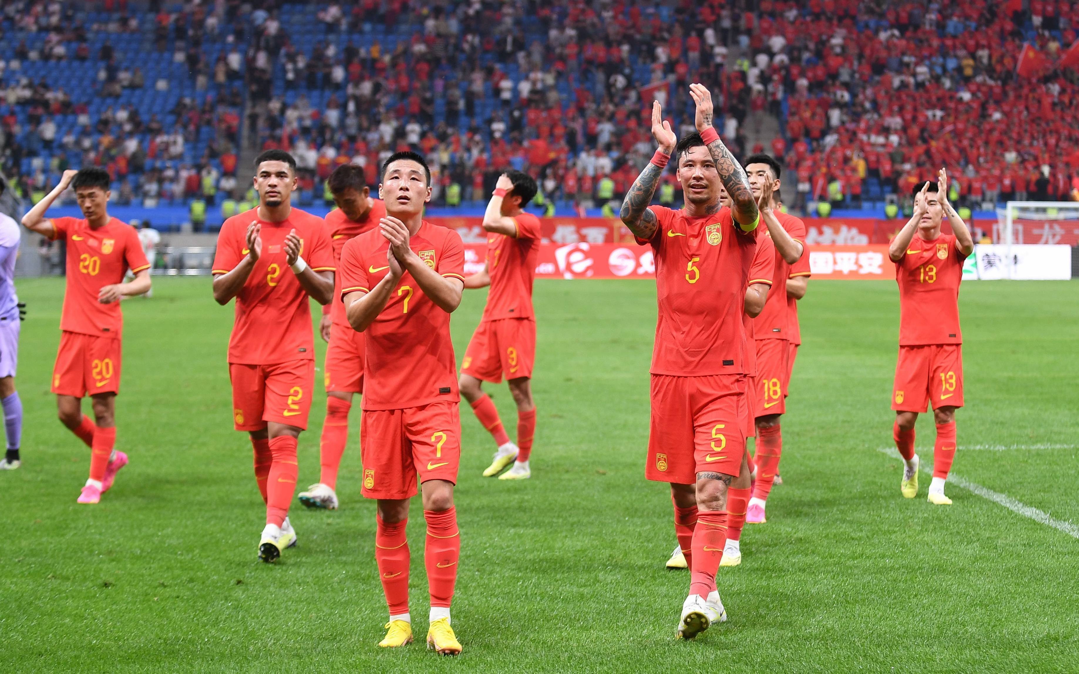 亚洲杯焦点战：中国队迎战澳大利亚