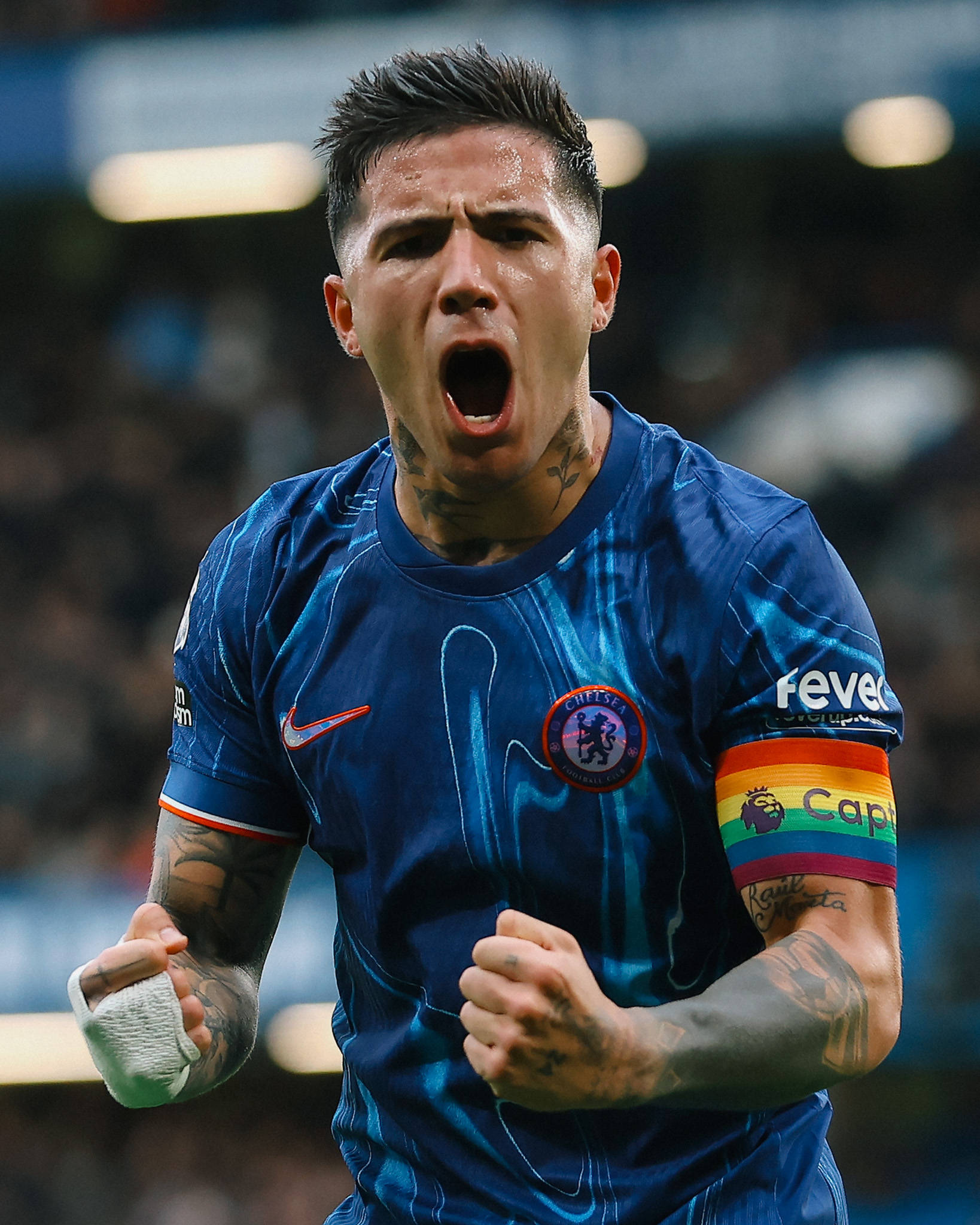 爱游戏官网-切尔西客场大胜伯恩茅斯，继续稳居英超前四的简单介绍