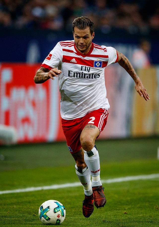 爱游戏官网网页版入口-包含凯泽斯劳滕连败当头，降级危机加重的词条