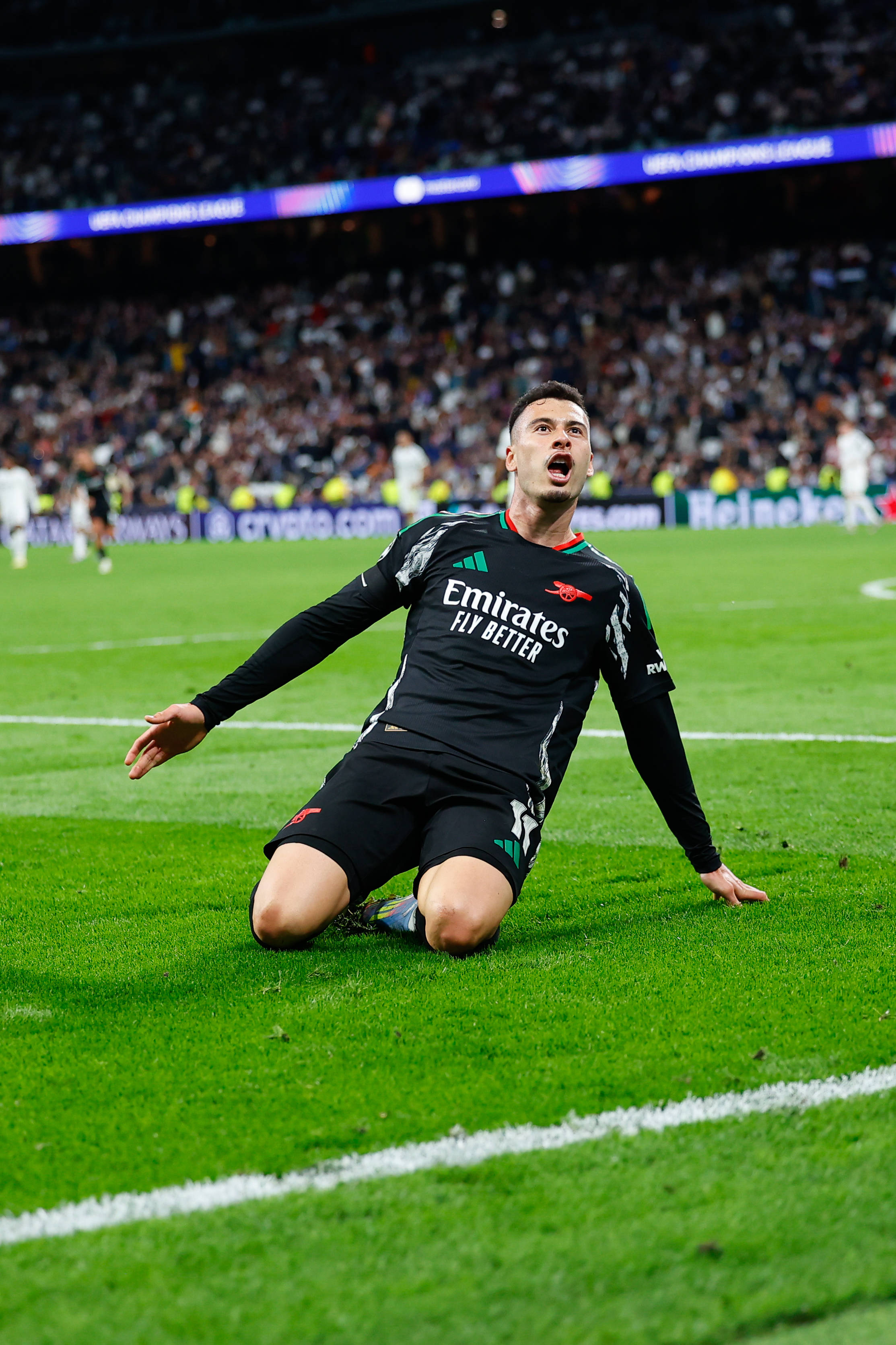 爱游戏网页版-阿森纳客场-逆转富勒姆，豪取三分