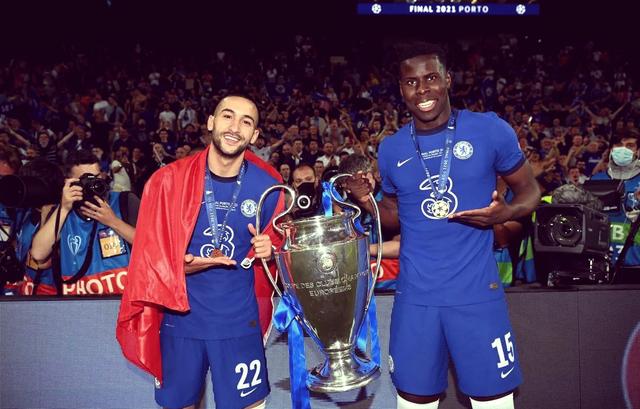 爱游戏官网-阿贾克斯逆袭竞赛，成功晋级欧冠半决赛！