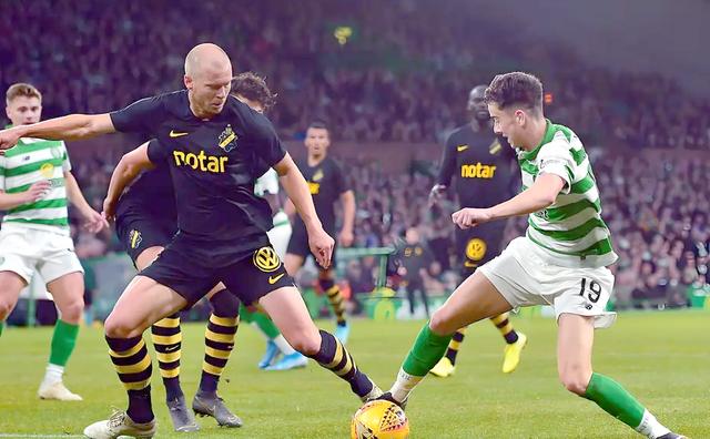 包含瑞典实力出击，目标晋级欧洲联赛决赛的词条