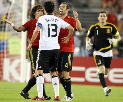 火药味十足！欧洲豪门展现实力对抗强敌