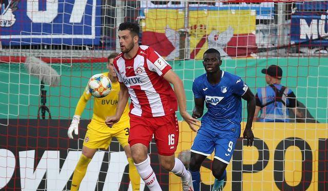 爱游戏-包含美因茨队迎战保级对手，争取关键胜利！的词条