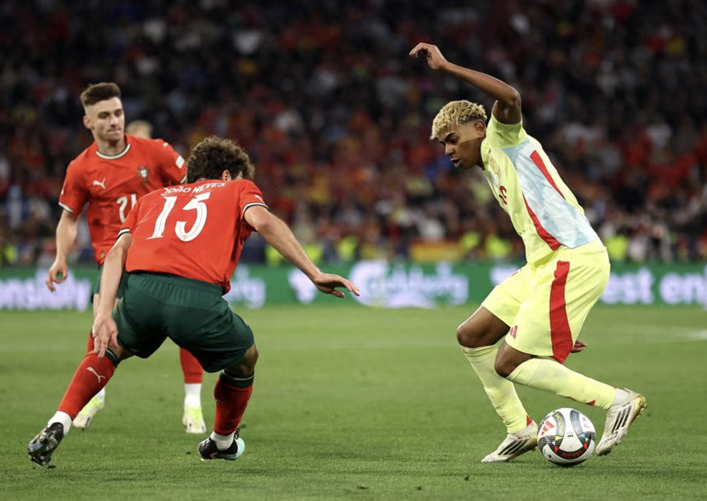 爱游戏官方登录入口-荷兰队惊险逆转葡萄牙晋级四强