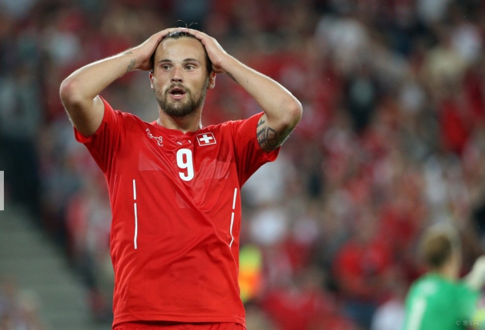 足球盛宴焦点之战！胜者笑纳三分