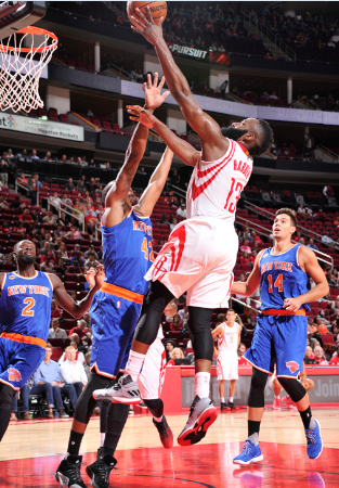 爱游戏体育官网-火箭大胜尼克斯，取得三连胜