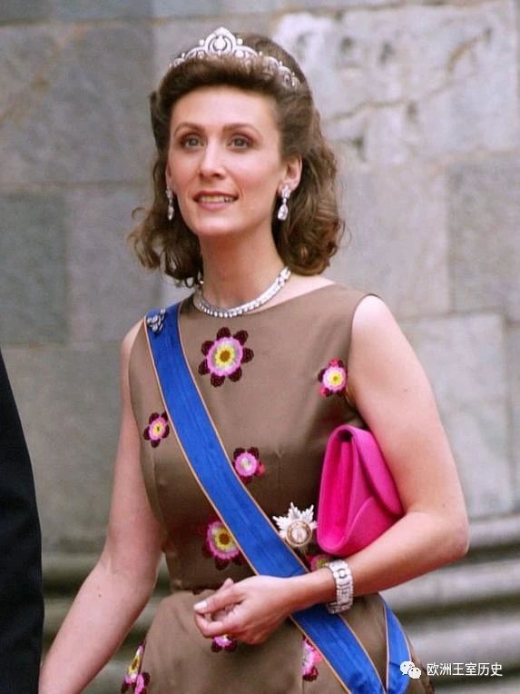 包含刚果珍珠再下磅礴之作，惊艳全场的词条